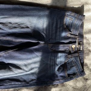 Size 3  New mid waist jeans zipper cuffs